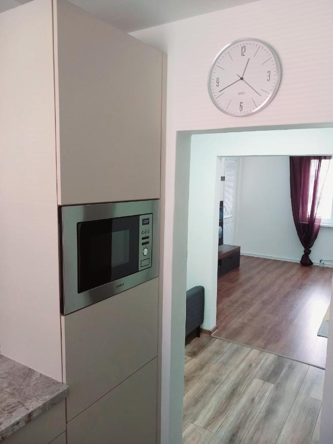 Stylovy Apartman V Samorine Экстерьер фото